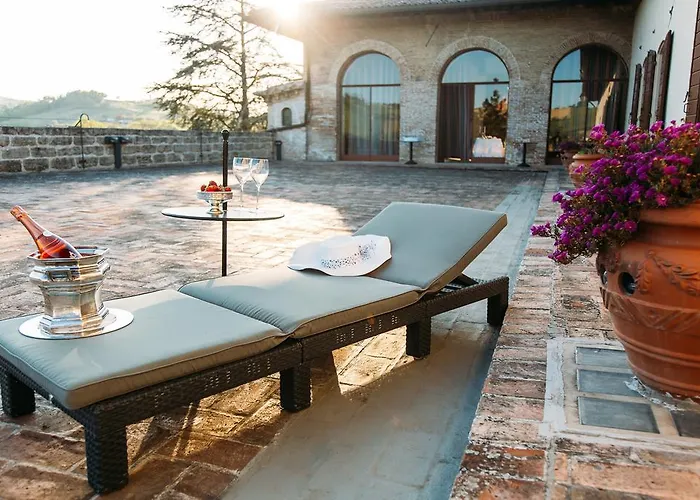 Castello Del Capitano Delle Artiglierie Castrocaro Terme