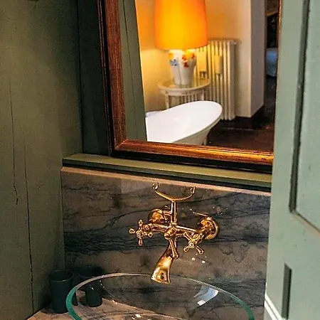 Castello Del Capitano Delle Artiglierie Bed & Breakfast
