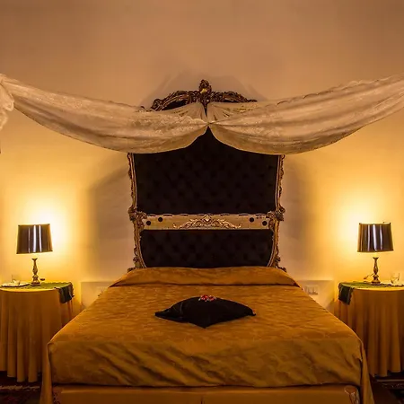 Castello Del Capitano Delle Artiglierie Bed and breakfast 4*